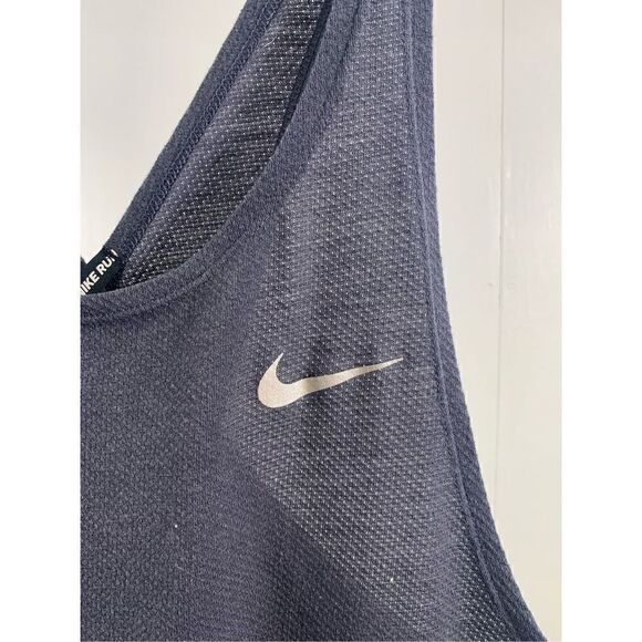 Nike Dri-Fit Running Gray Milner Top Size M - Picture 4 of 8